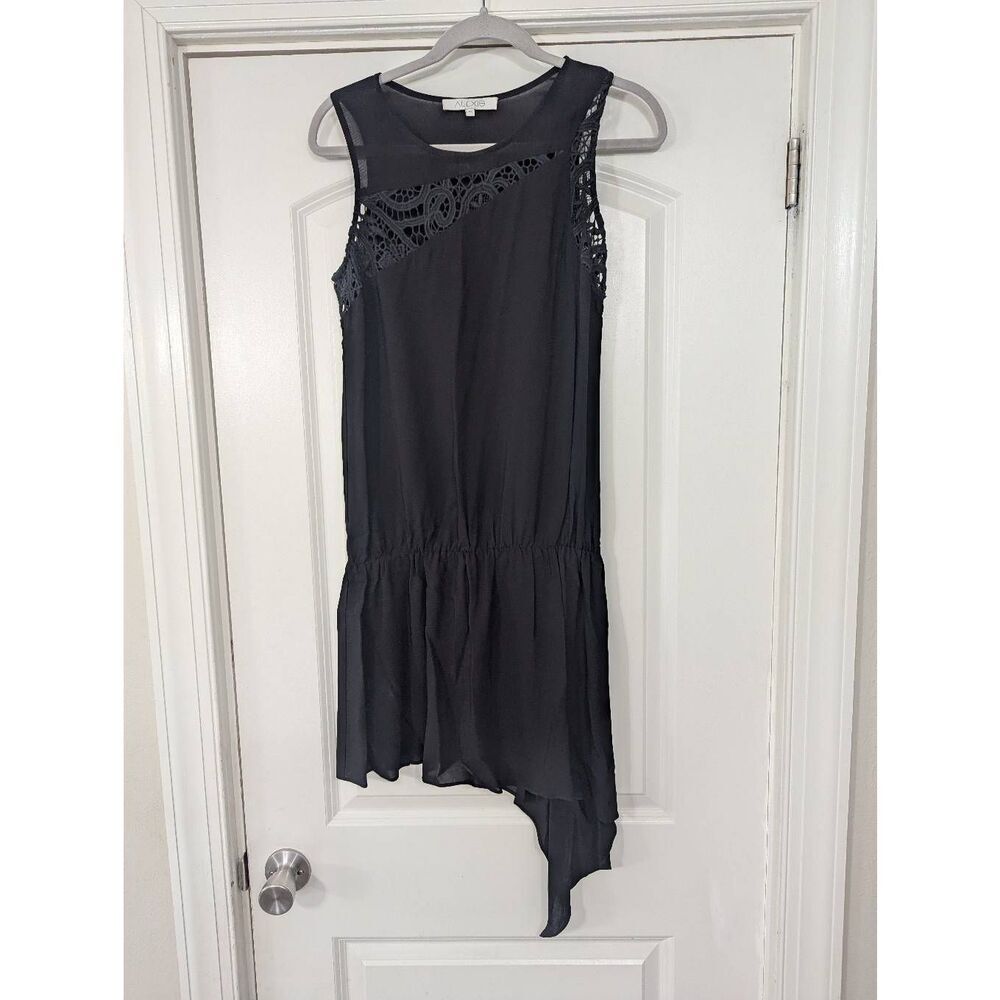 Alexis Asymmetrical Dress women's medium black drop waist mini‎ crochet LBD